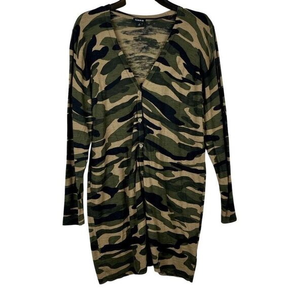 Torrid Army Green Camo Long Button Down Cardigan 2 18 - Picture 1 of 10